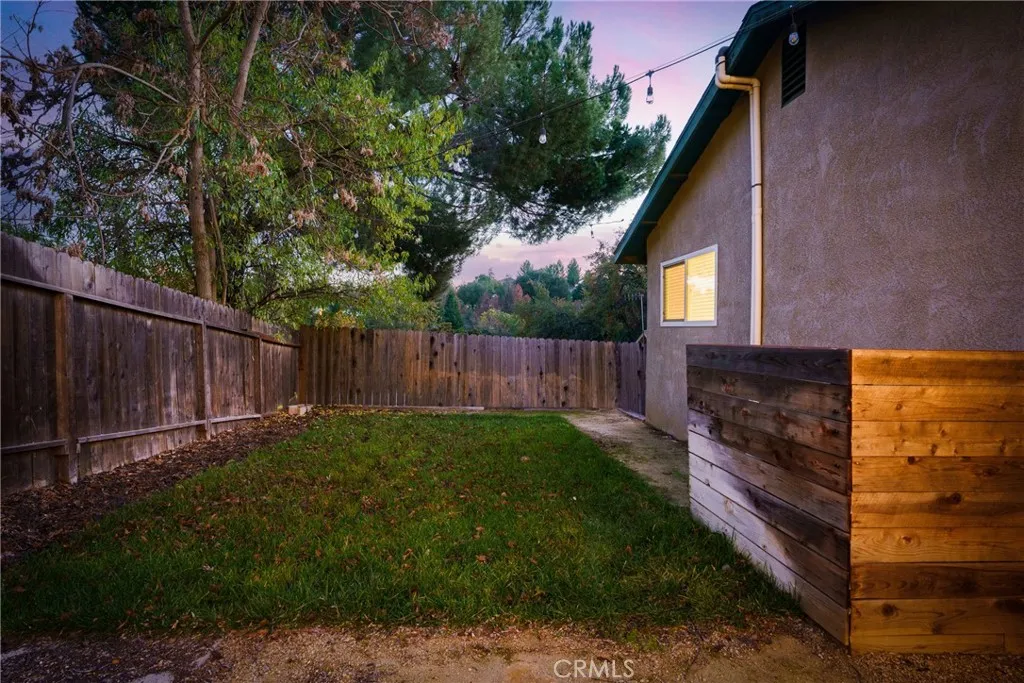102 Glencrest Lane, Paso Robles, California 93446 home-pic-19