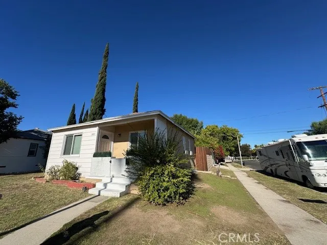 5765 Jamieson, Encino, California 91316 home-pic-2