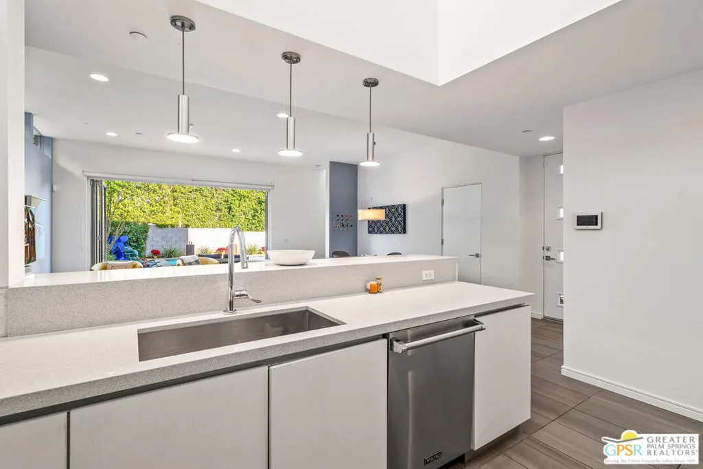 332 Goleta Way, Palm Springs, California 92264 home-pic-20