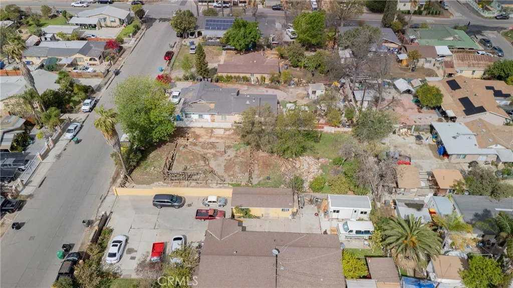 3957 S Neece Street, Corona, California 92879 home-pic-1