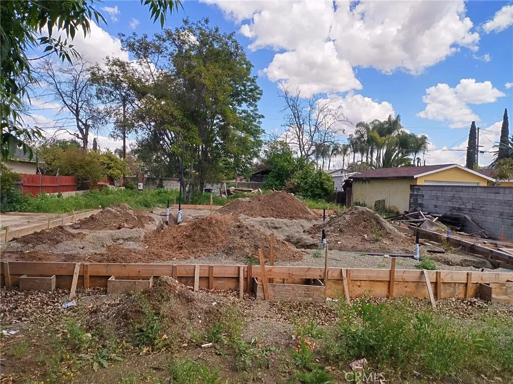 3957 S Neece Street, Corona, California 92879 home-pic-22