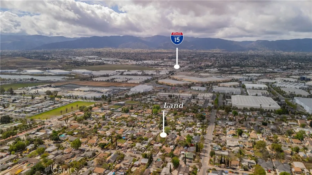 3957 S Neece Street, Corona, California 92879 home-pic-9