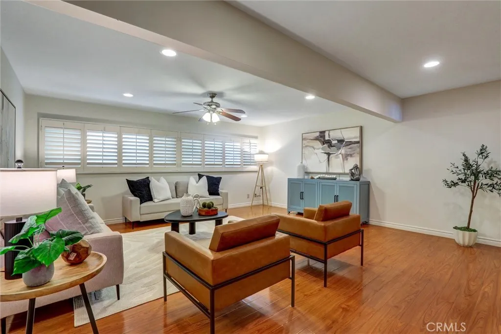 1032 Palo Verde, Long Beach, California 90815 home-pic-29