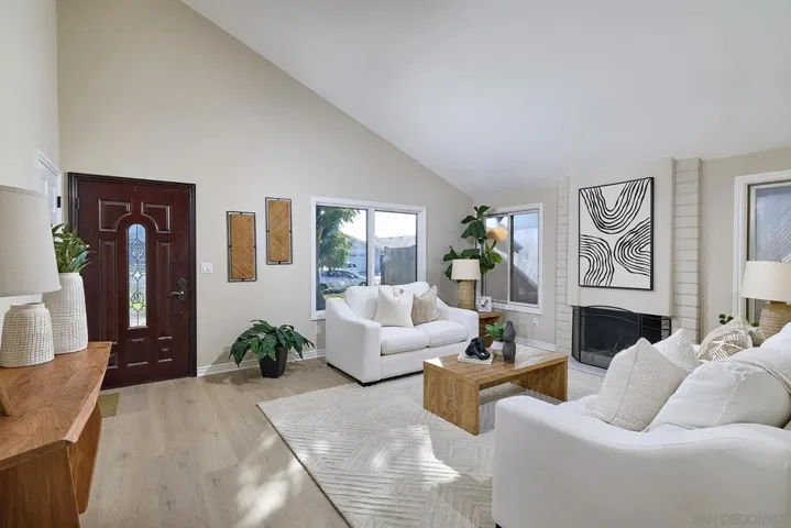 7962 Merrington Pl, San Diego, California 92126
