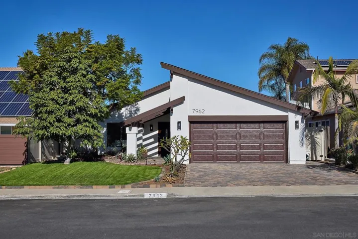 7962 Merrington Pl, San Diego, California 92126