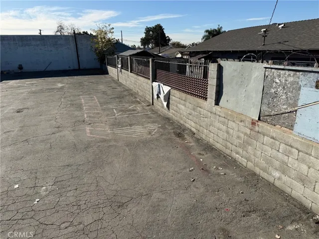 1284 E 3rd, Pomona, California 91766 — photo 4