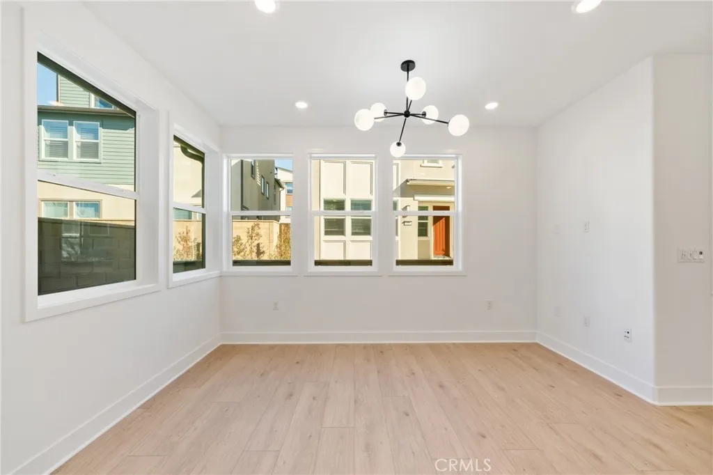 322 Proctor, Irvine, California 92618 home-pic-10