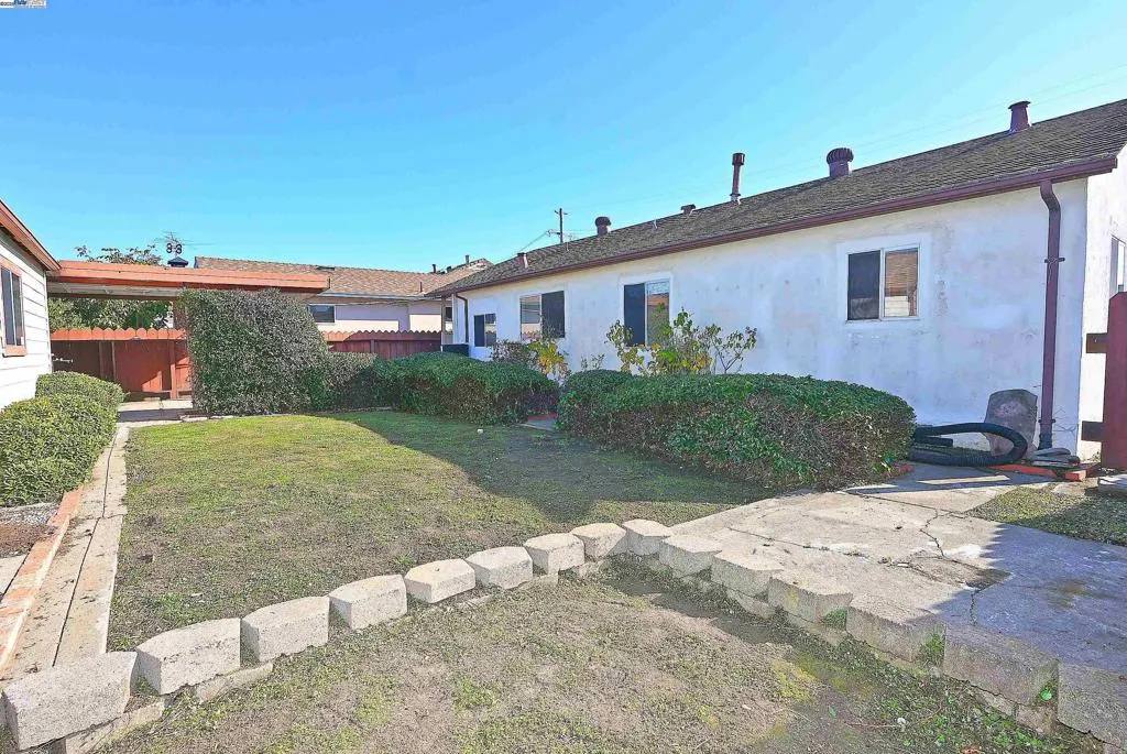 314 Sparling Dr, Hayward, California 94544 home-pic-29
