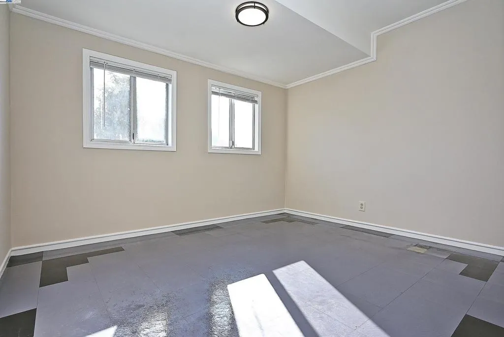 314 Sparling Dr, Hayward, California 94544 home-pic-19