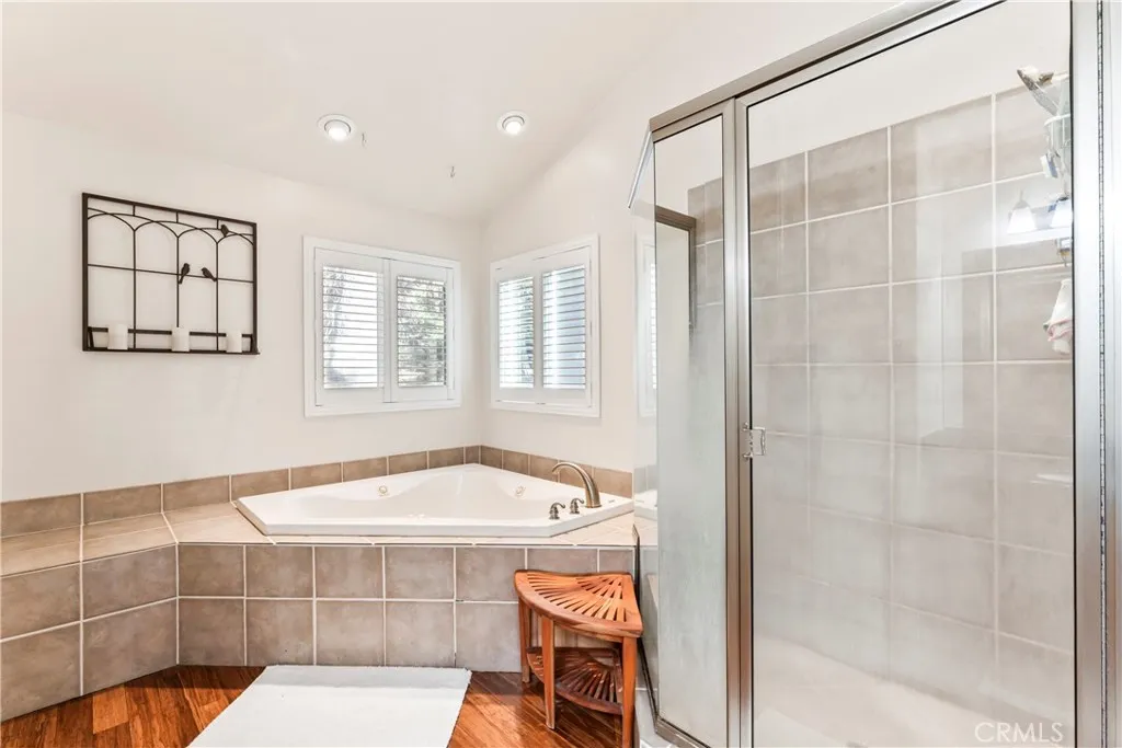 2313 Spring Oak, Running Springs, California 92382 home-pic-26