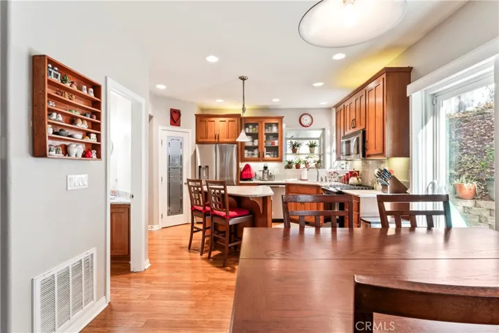 Open concept- looks on to eating area and kitchen.