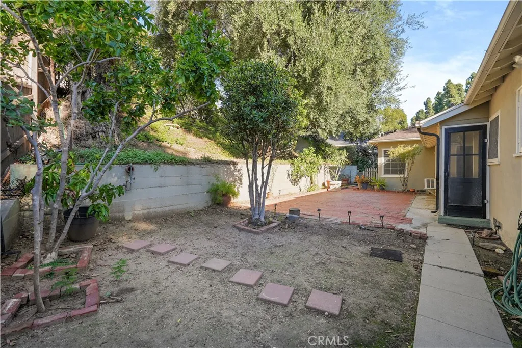 13707 Philadelphia, Whittier, California 90601 home-pic-43