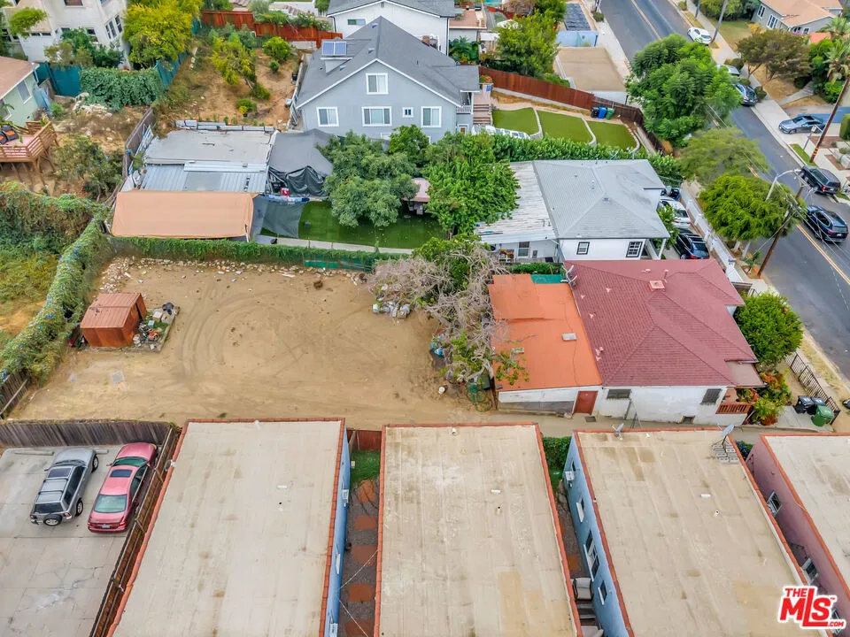 938 Hyperion Avenue, Los Angeles, California 90029 home-pic-12