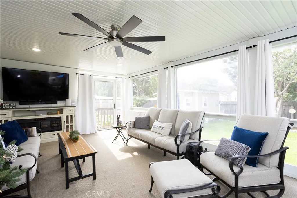 119 N Annin, Fullerton, California 92831 home-pic-24