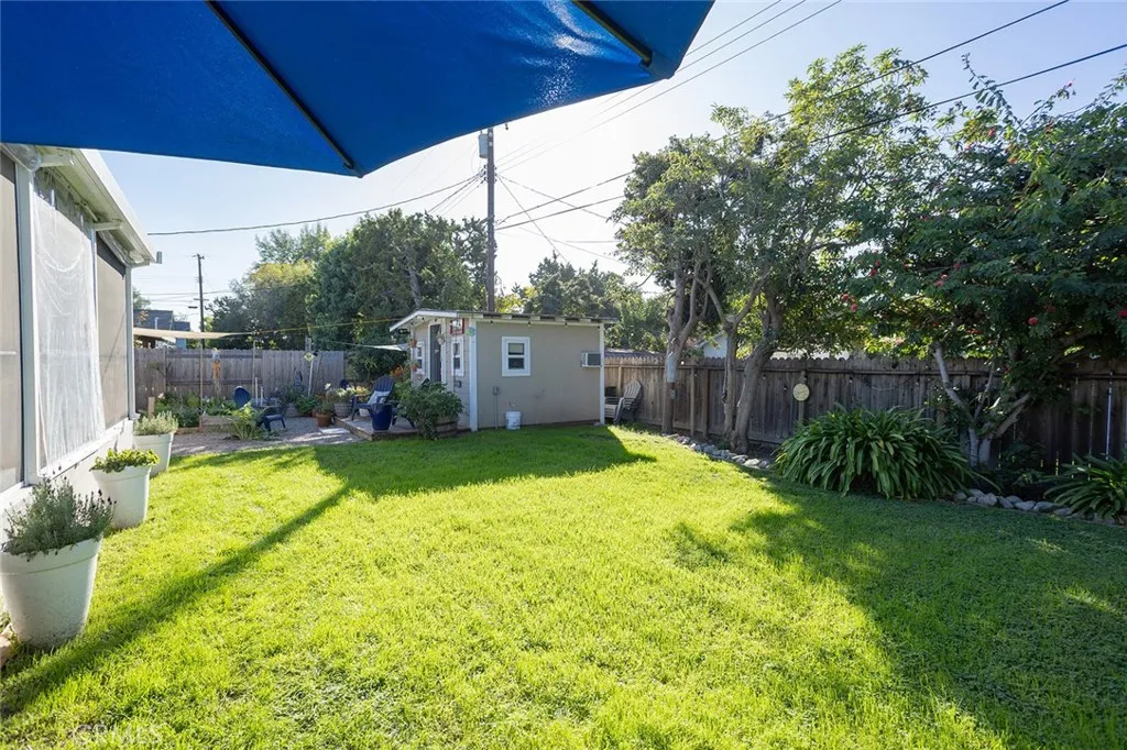 119 N Annin, Fullerton, California 92831 home-pic-40