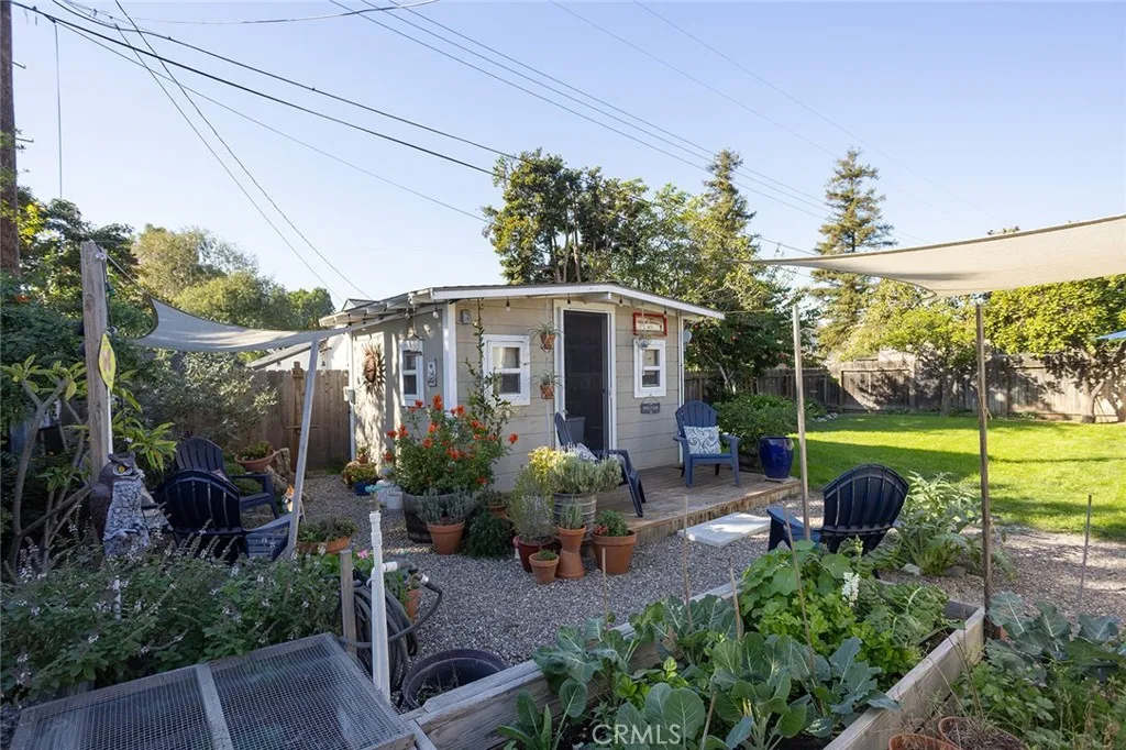 119 N Annin, Fullerton, California 92831 home-pic-31