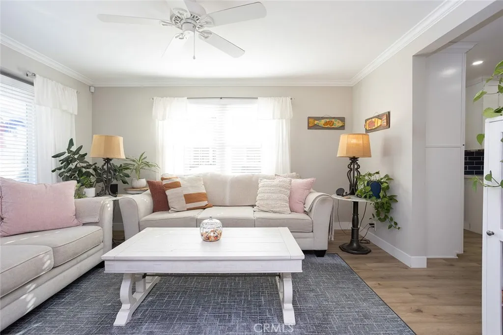 119 N Annin, Fullerton, California 92831 home-pic-6