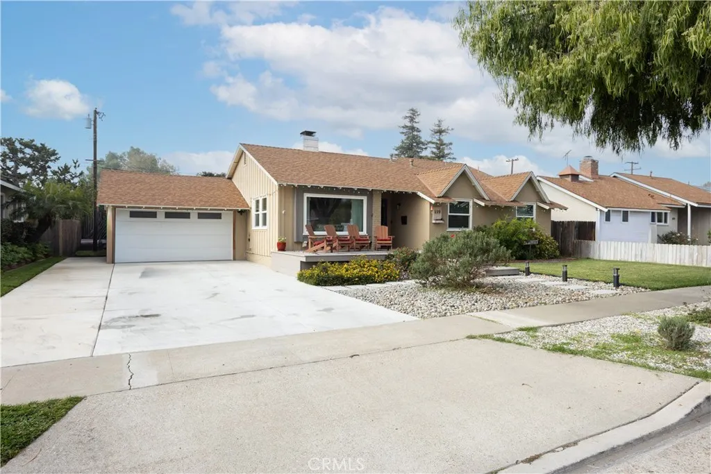 119 N Annin, Fullerton, California 92831 home-pic-43