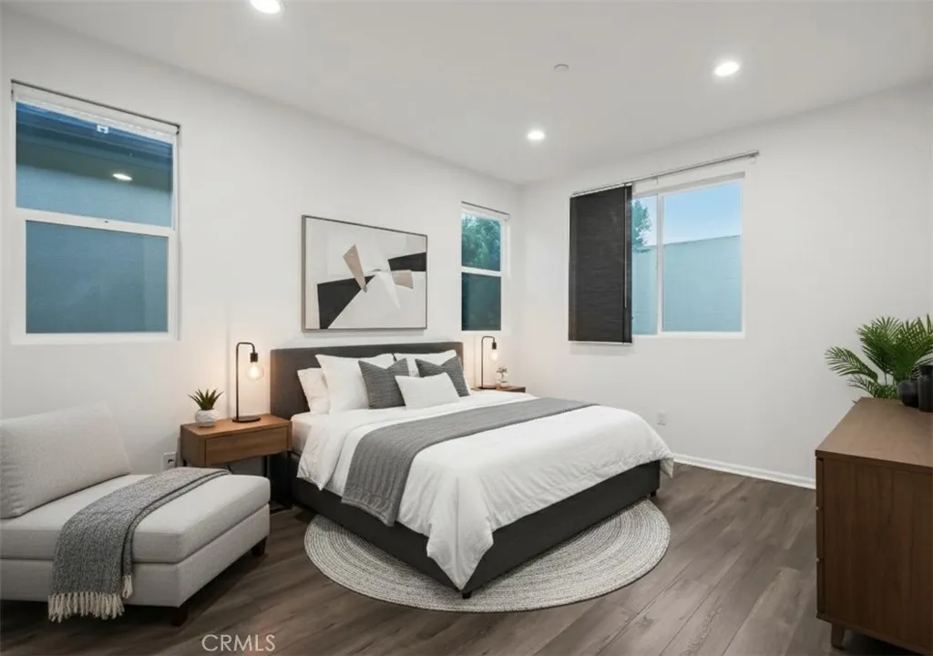 7619 N Patriot, Van Nuys, California 91405 home-pic-22