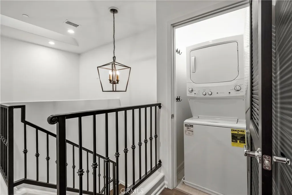 7619 N Patriot, Van Nuys, California 91405 home-pic-30