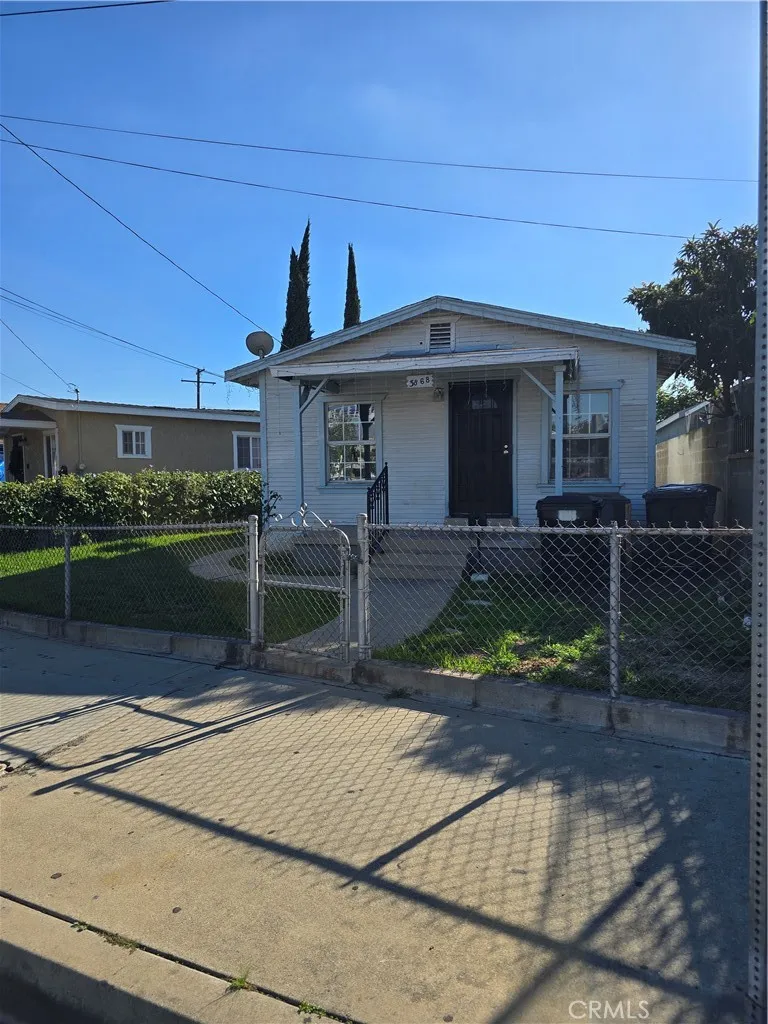3868 E 1st, Los Angeles, California 90063 home-pic-6