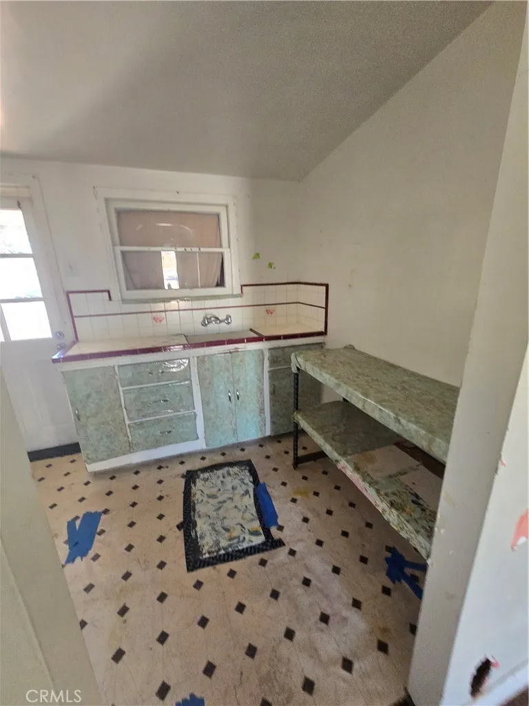 3868 E 1st, Los Angeles, California 90063 home-pic-18
