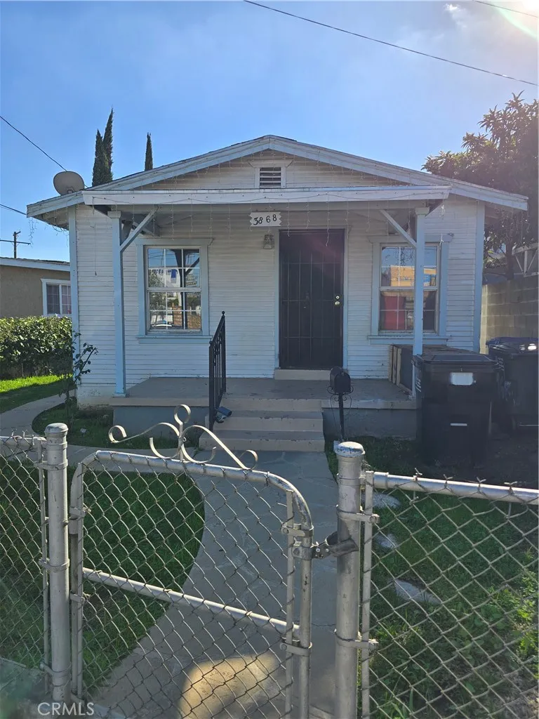 3868 E 1st, Los Angeles, California 90063 home-pic-7