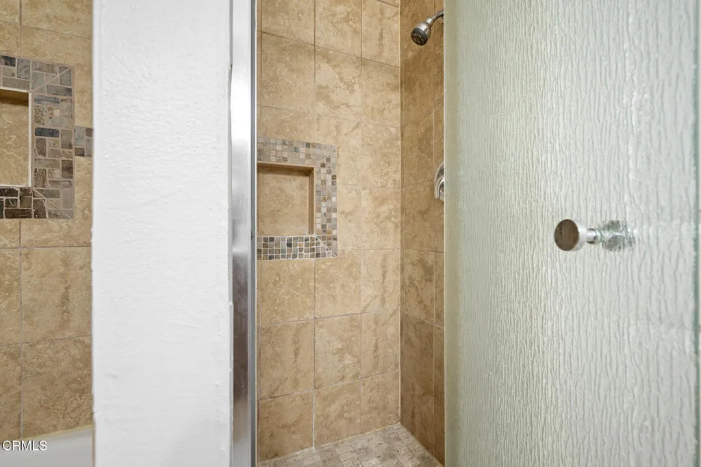 5036 E Echo Street 37, Los Angeles, California 90042 home-pic-22