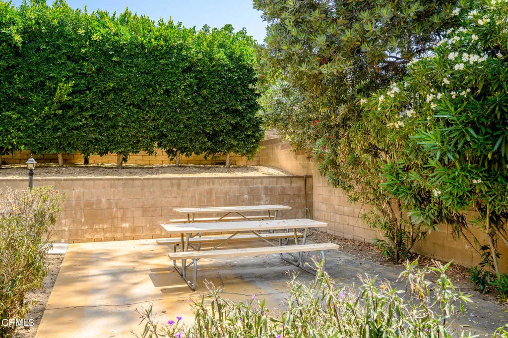5036 E Echo Street 37, Los Angeles, California 90042 home-pic-32