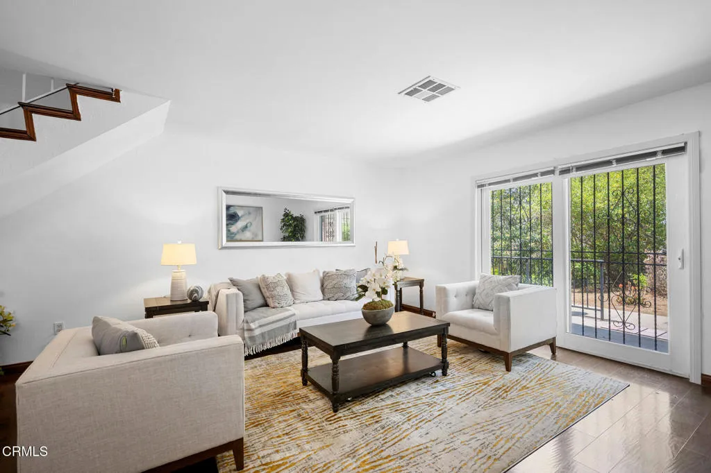 5036 E Echo Street 37, Los Angeles, California 90042 home-pic-7