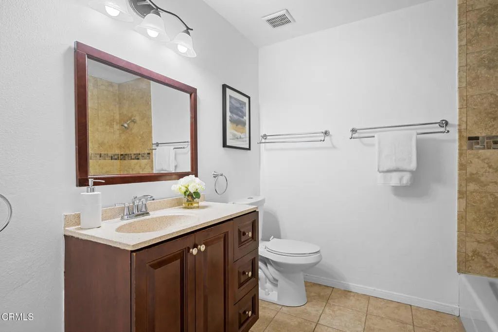 5036 E Echo Street 37, Los Angeles, California 90042 home-pic-20
