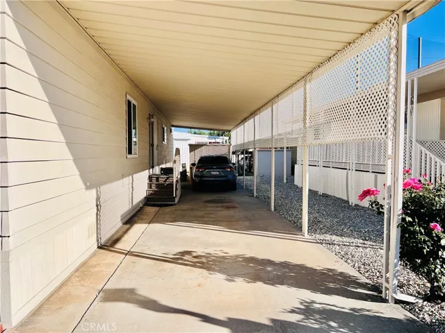 Carport can fit 3 cars