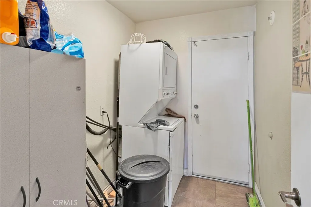 14405 Cedar, Hesperia, California 92344 home-pic-32
