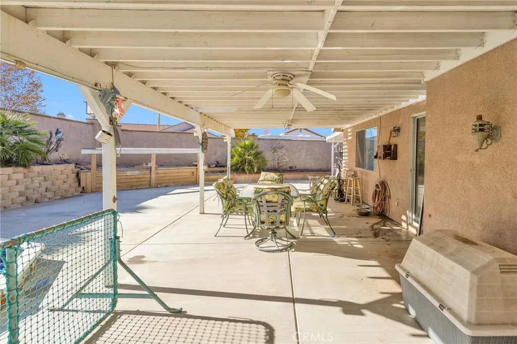 14405 Cedar, Hesperia, California 92344 home-pic-37