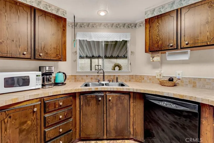 11705 Parey 13, Red Bluff, California 96080