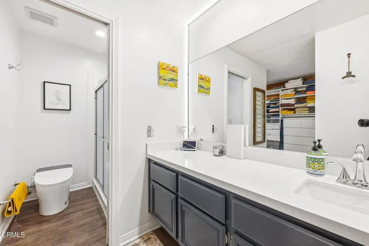 16-web-or-mls-574-charles-st