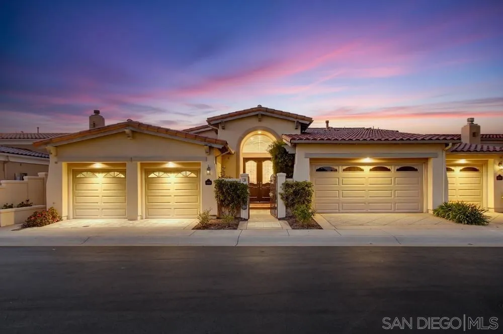 5448 Caminito Bayo, La Jolla, California 92037 home-pic-44