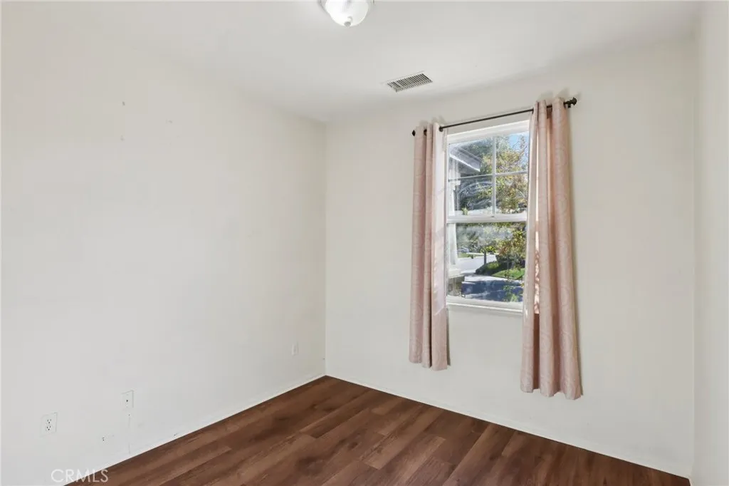 29144 Lighthouse Court, Menifee, California 92585 home-pic-9