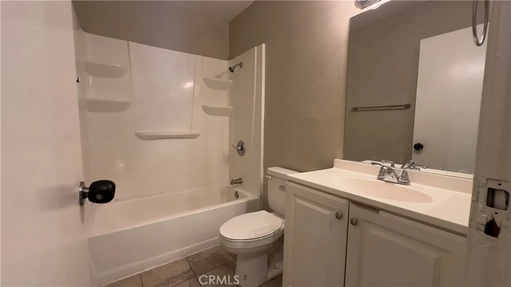 3469 Columbia, Riverside, California 92501 home-pic-14