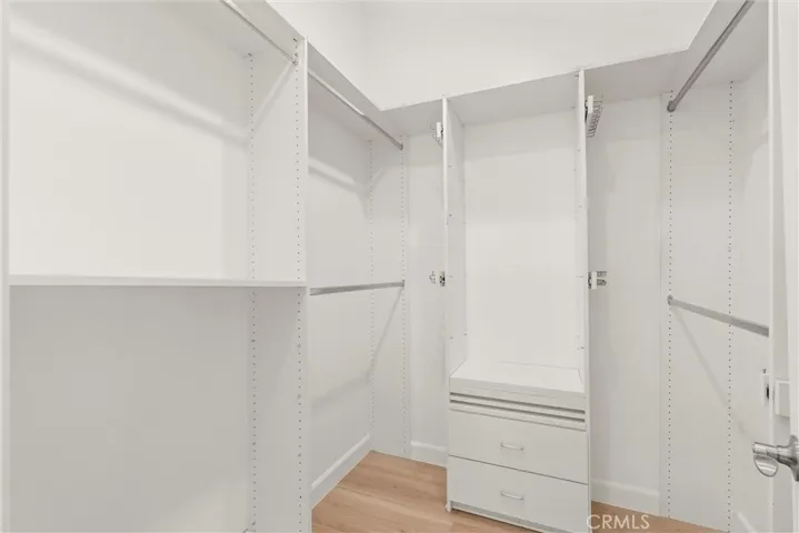 Walk-in closet