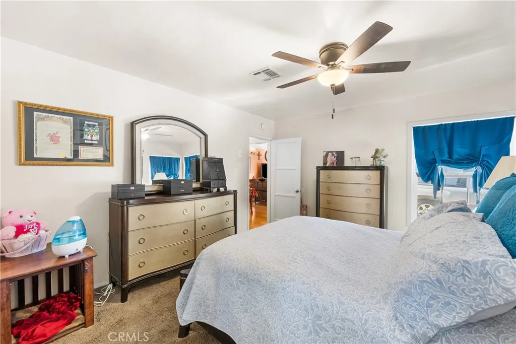 1335 W Ivyton, Lancaster, California 93534 home-pic-26