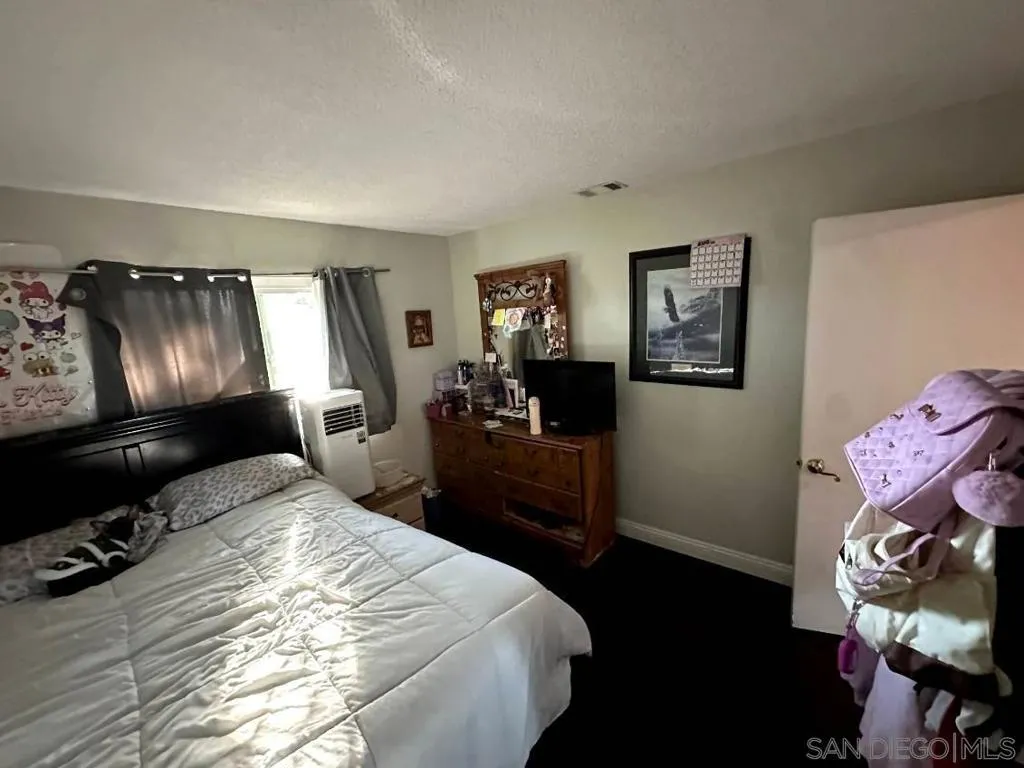 5478 Evelyn Dr, Banning, California 92220 home-pic-18