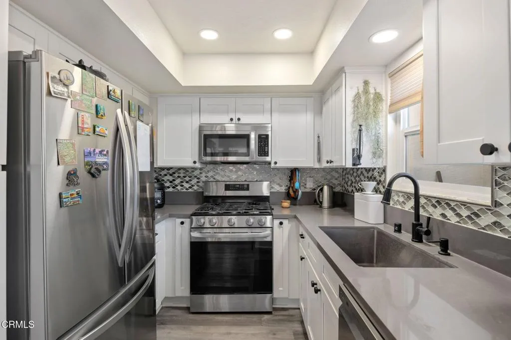 4906 Dunes Street, Oxnard, California 93035 home-pic-10