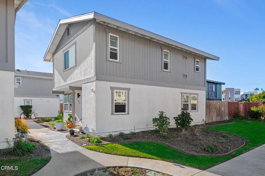 4906 Dunes Street, Oxnard, California 93035 home-pic-5