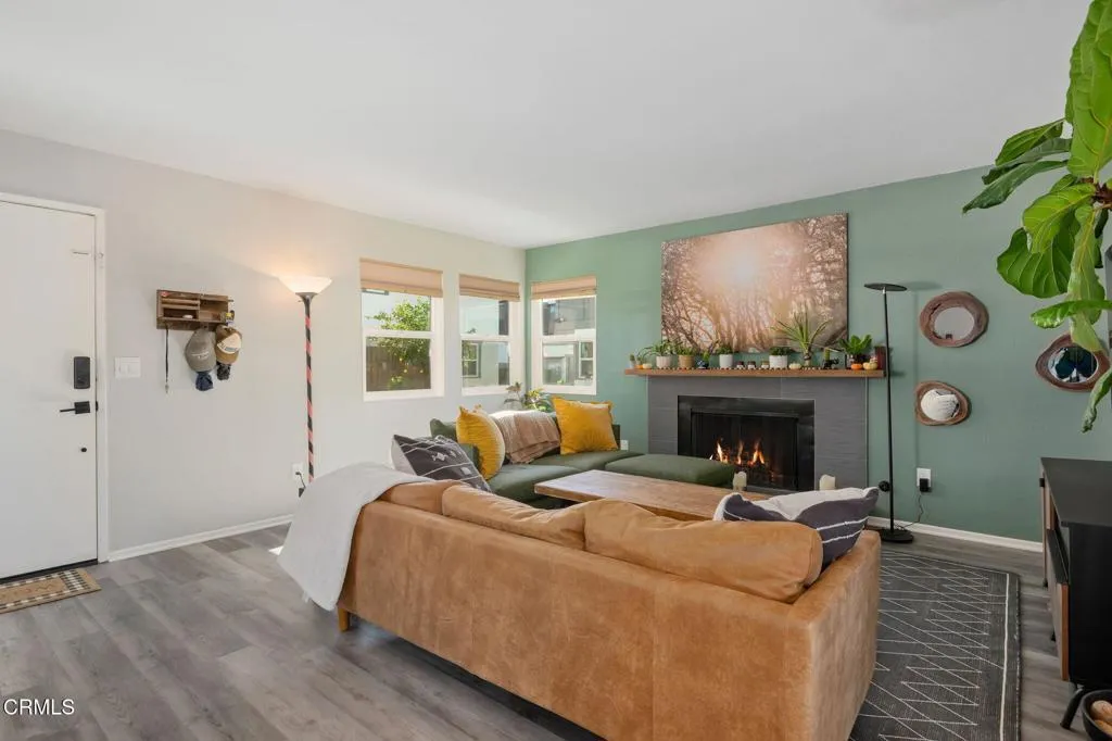 4906 Dunes Street, Oxnard, California 93035 home-pic-7