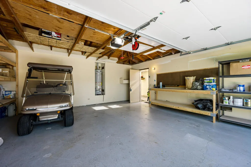 146 Las Lomas, Palm Desert, California 92260 home-pic-22