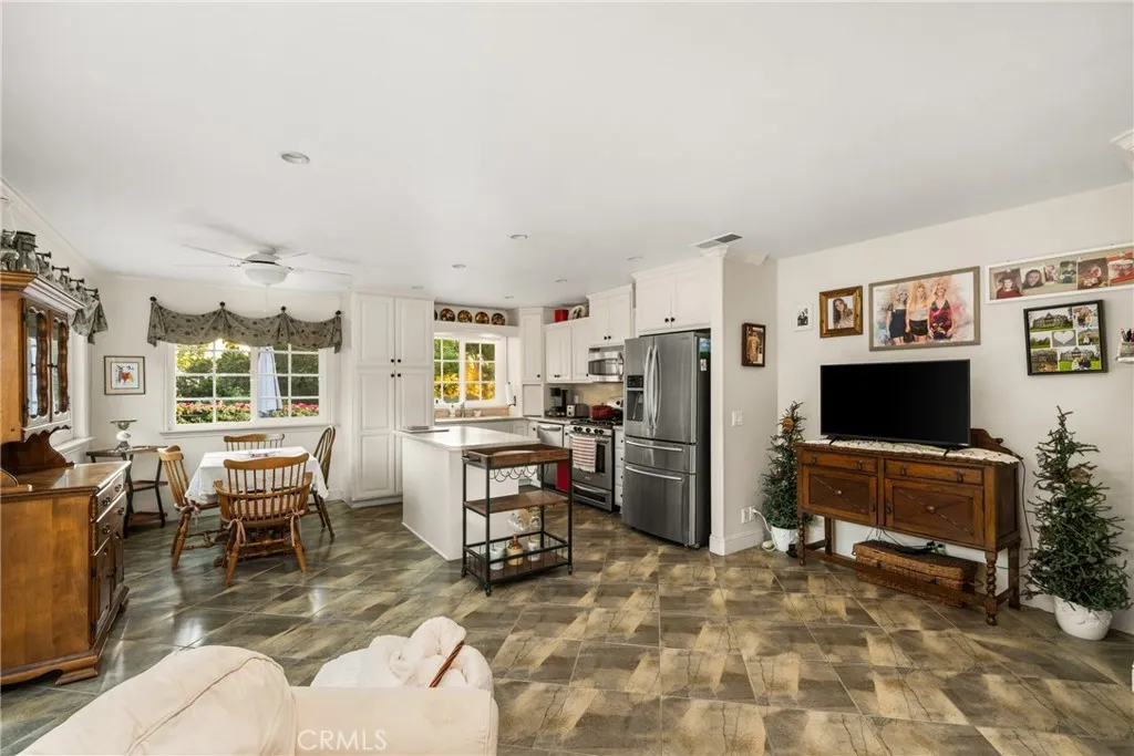 18102 Hutchings Drive, Yorba Linda, California 92886 home-pic-13