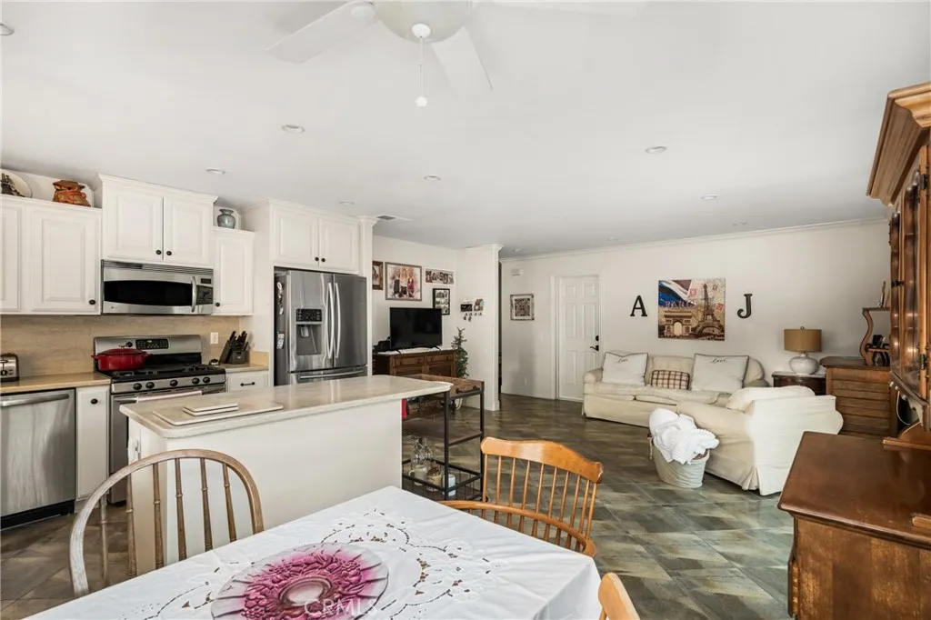 18102 Hutchings Drive, Yorba Linda, California 92886 home-pic-17
