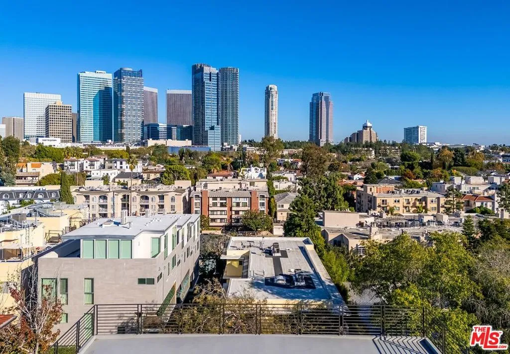 1839 Pandora Avenue Ph, Los Angeles, California 90025 home-pic-49