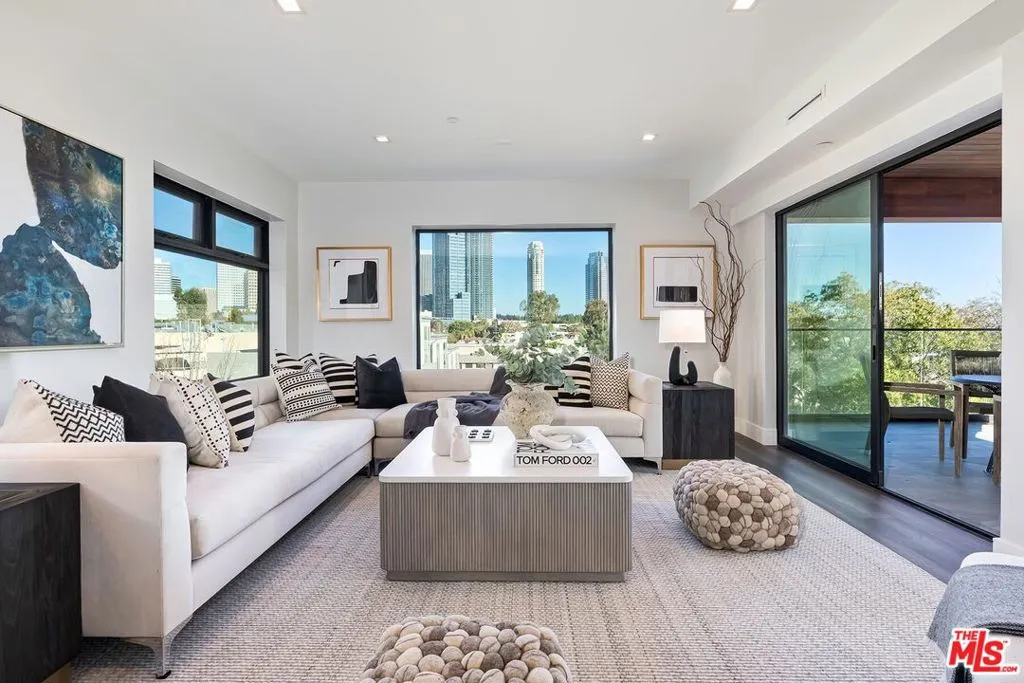 1839 Pandora Avenue Ph, Los Angeles, California 90025 home-pic-12